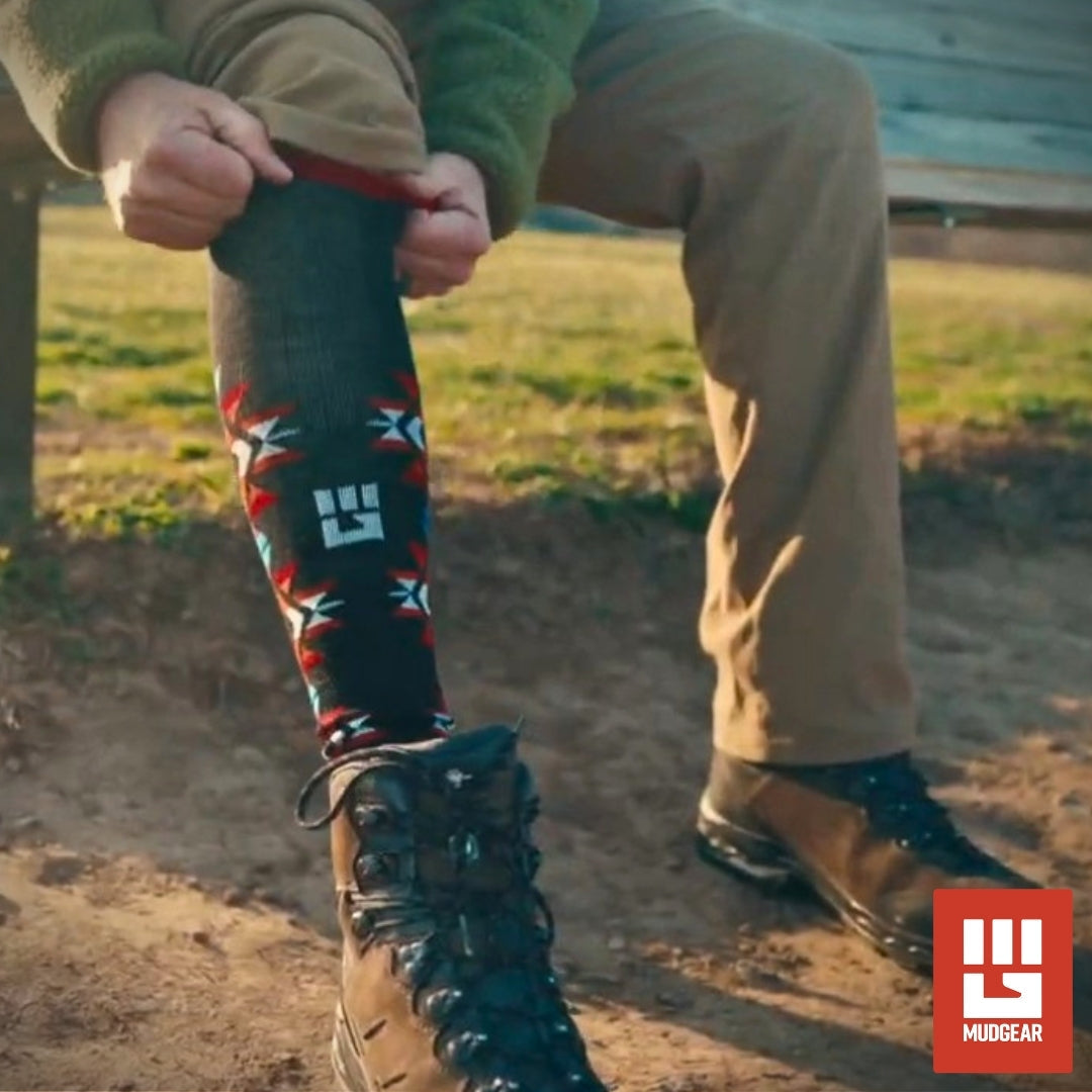 What to Wear on Your Feet for a 10+ Mile Hike (One-Day Hiking Packing List)