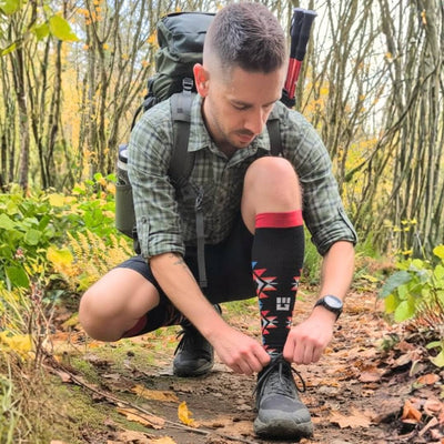 mudgear mesa horizon socks black red lifestyle photo 3 — customer photo